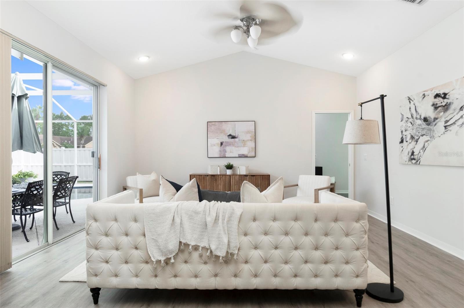 Image 21 of 61 For 14712 Coral Berry Drive