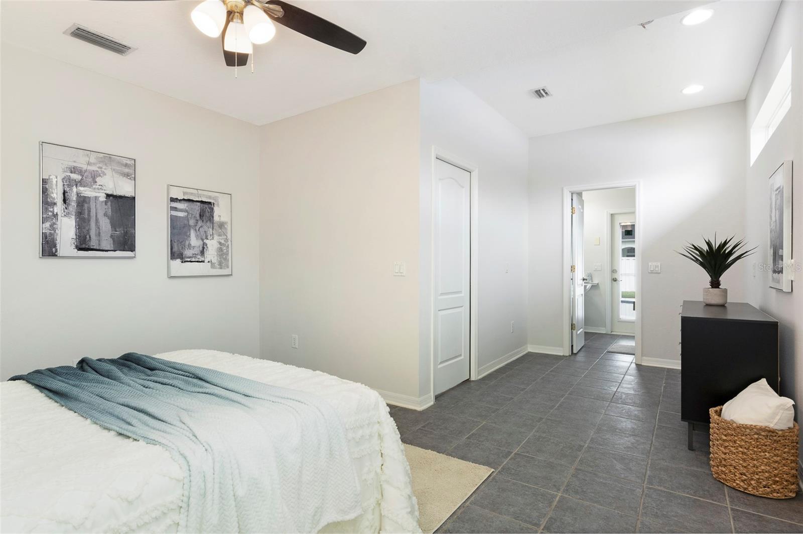 Image 34 of 61 For 14712 Coral Berry Drive