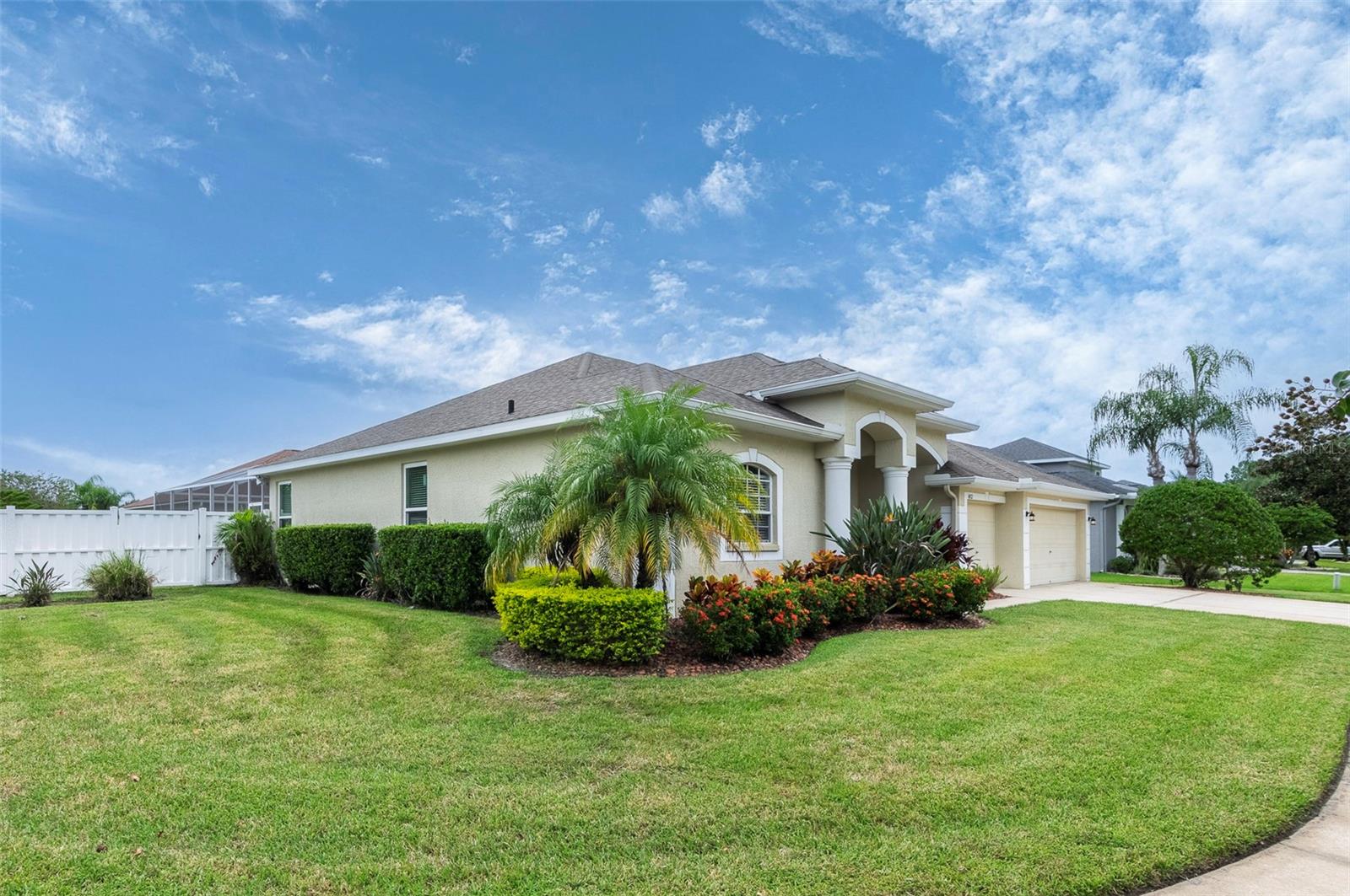 Image 4 of 61 For 14712 Coral Berry Drive