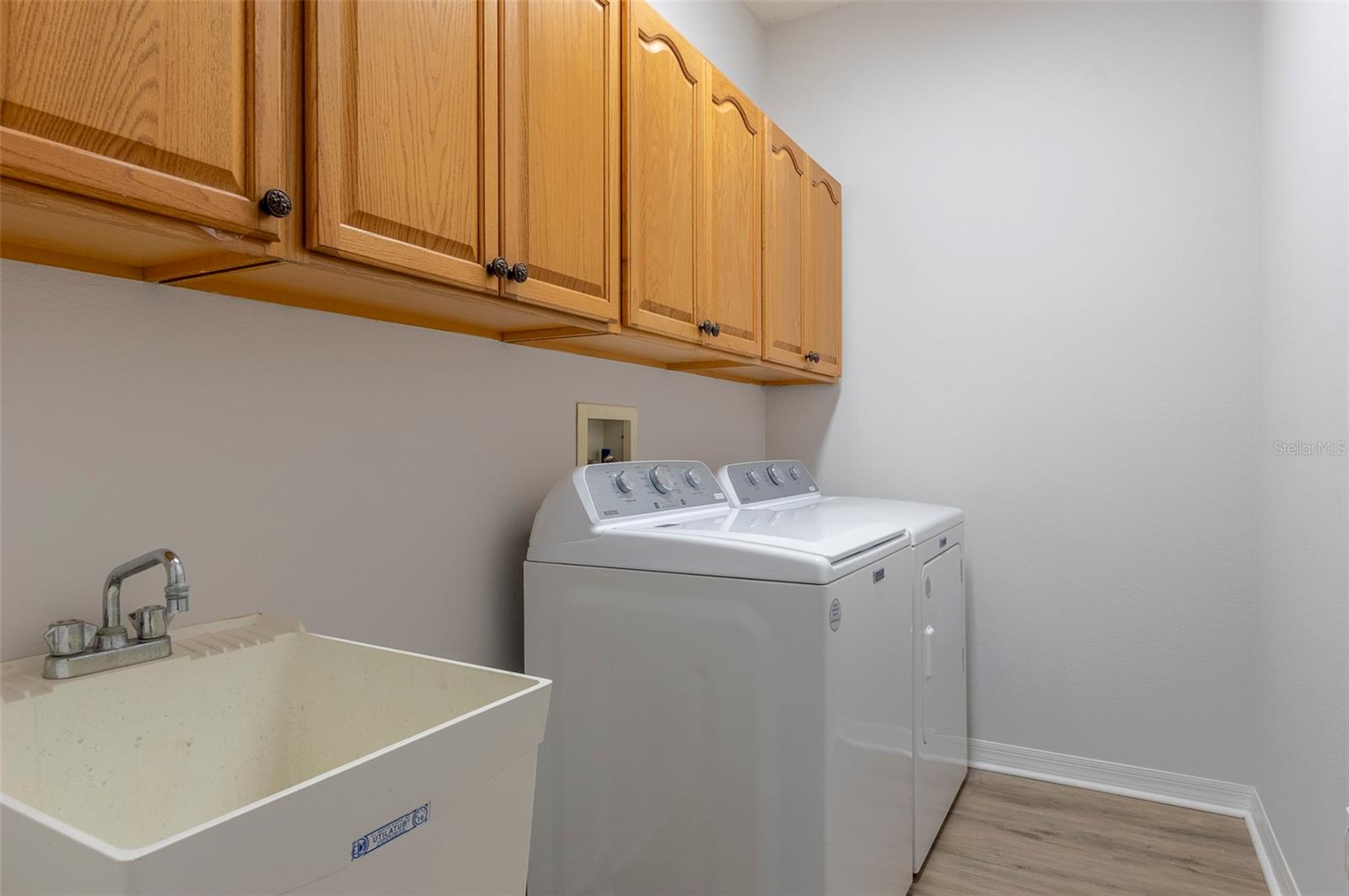 Image 42 of 61 For 14712 Coral Berry Drive