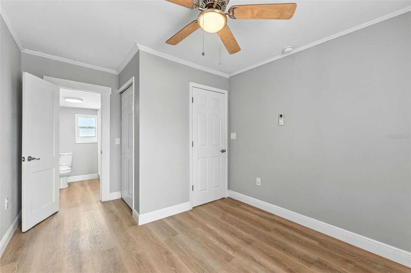 Image 13 of 25 For 19 Eagle Avenue
