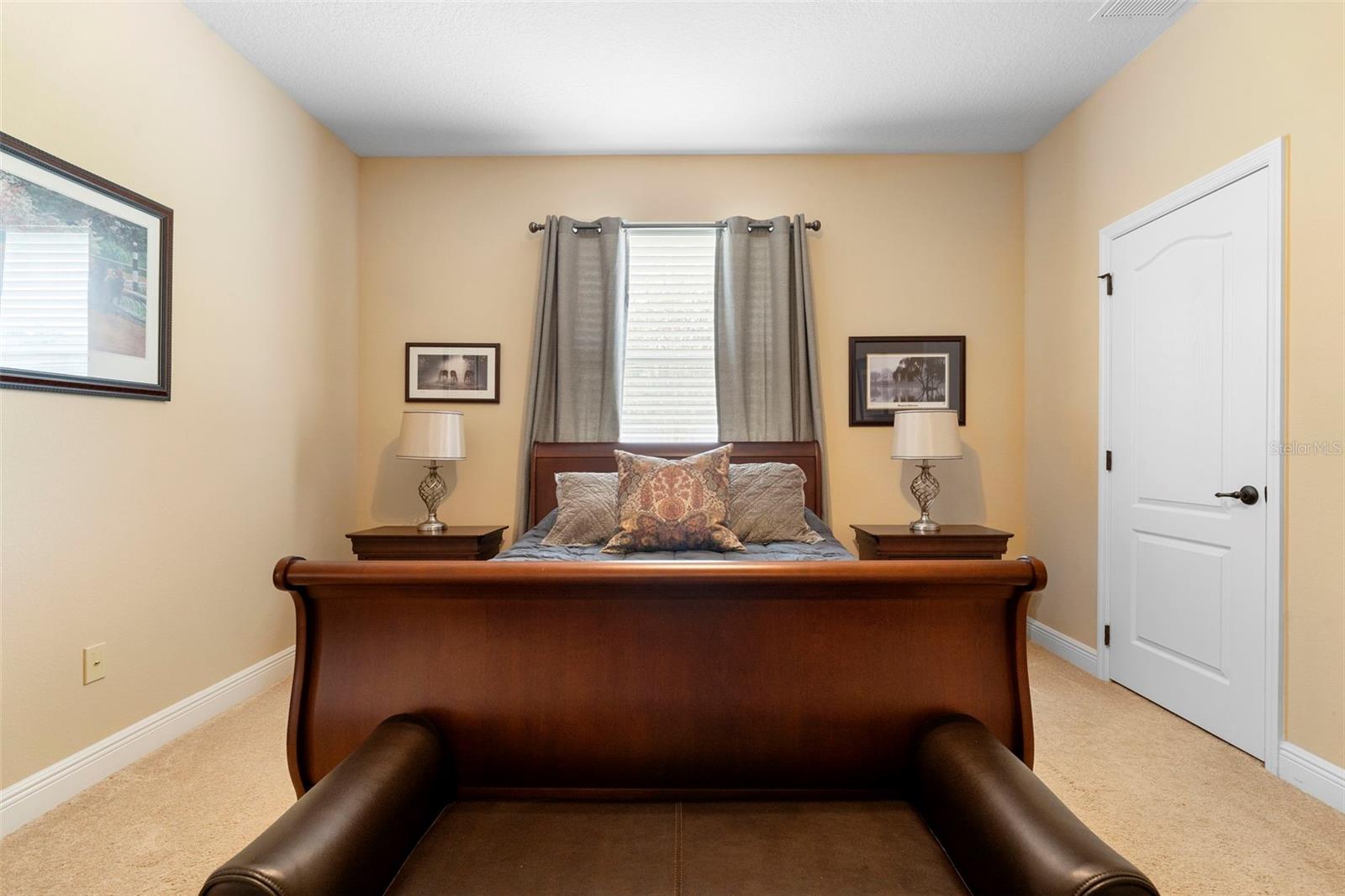 Image 34 of 42 For 5849 Tangerine Reserve Court