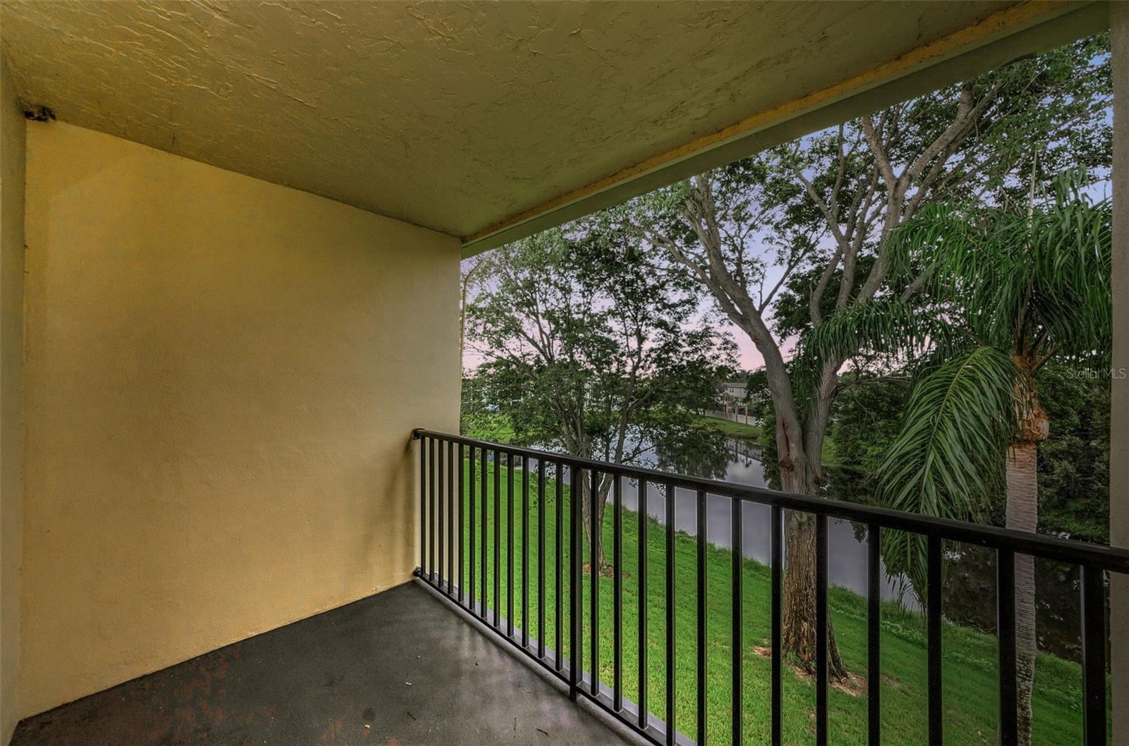 Image 31 of 53 For 1450 Heather Ridge Boulevard 307