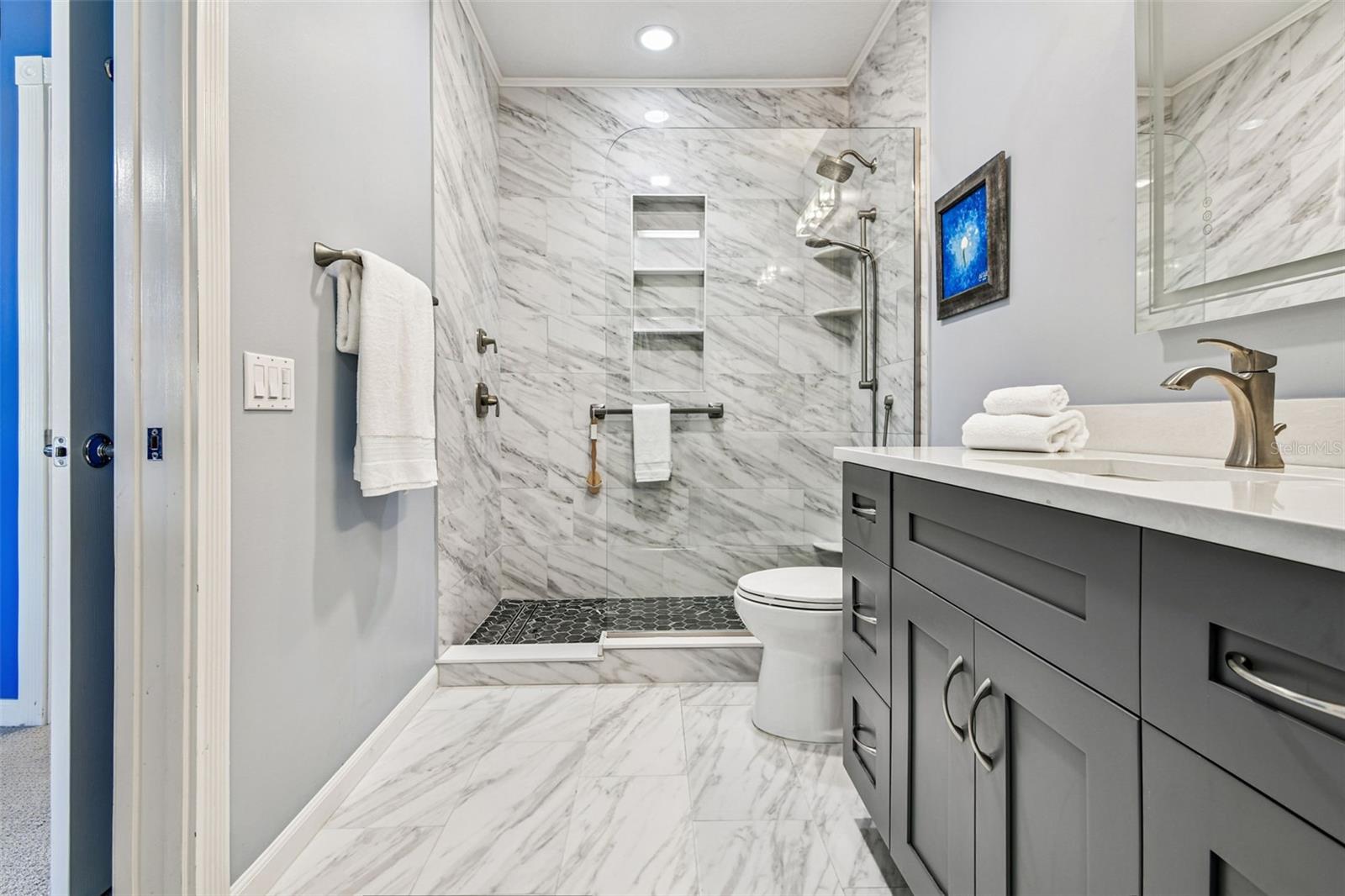 Image 29 of 82 For 5373 Eliseo Street