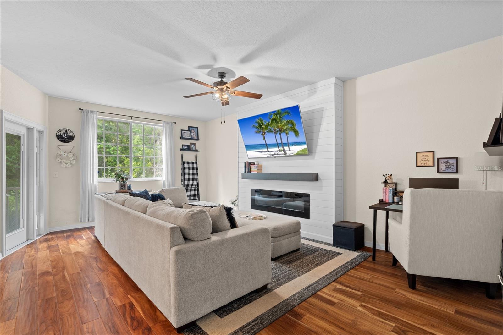 Image 11 of 48 For 3452 Primrose Way
