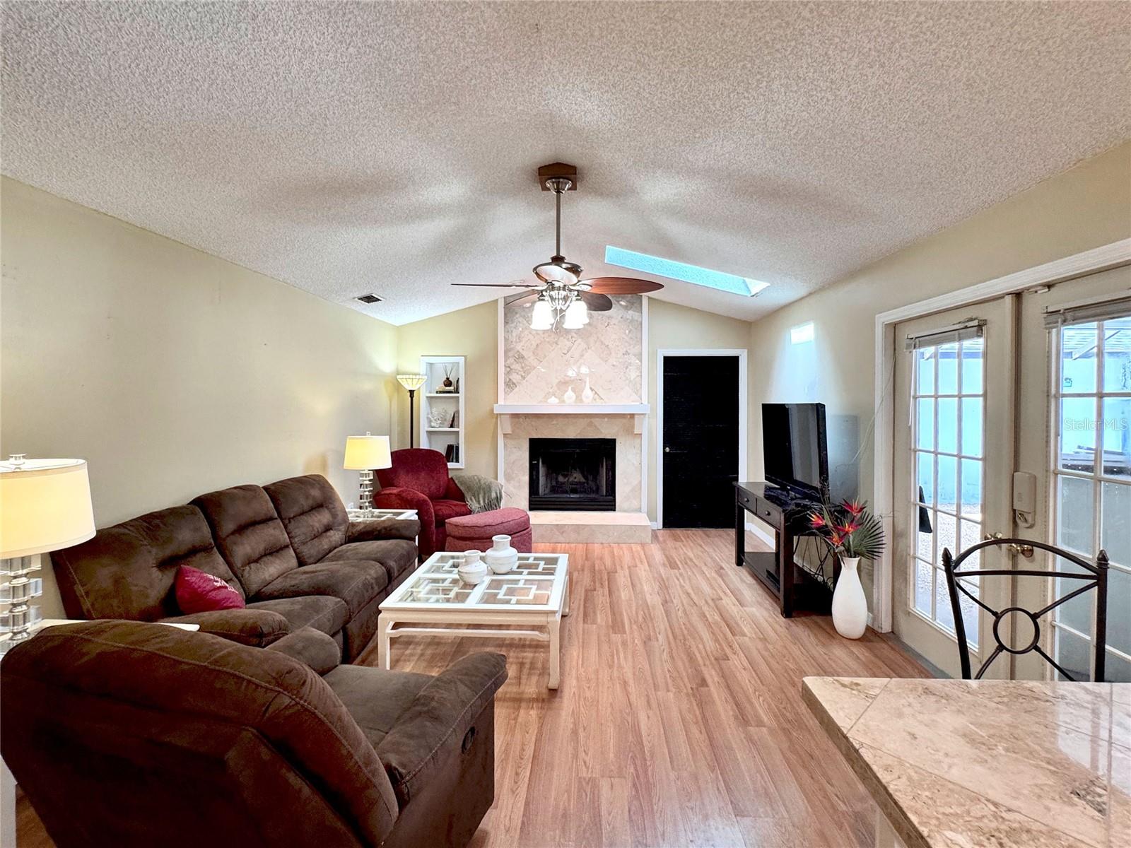 Image 7 of 31 For 1135 Colony Arms Drive