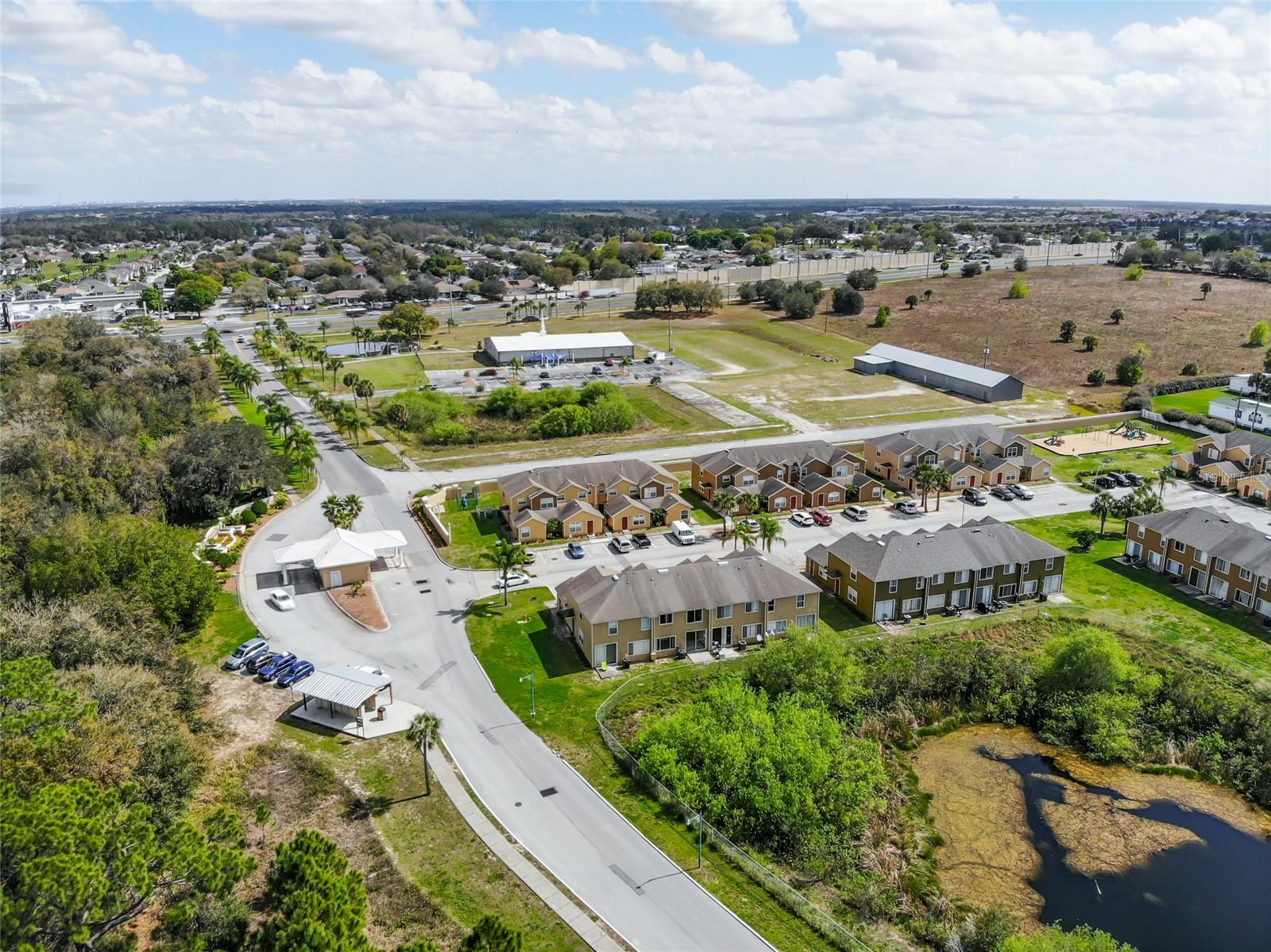 Image 6 of 57 For 111 Washington Palm Loop B Unit