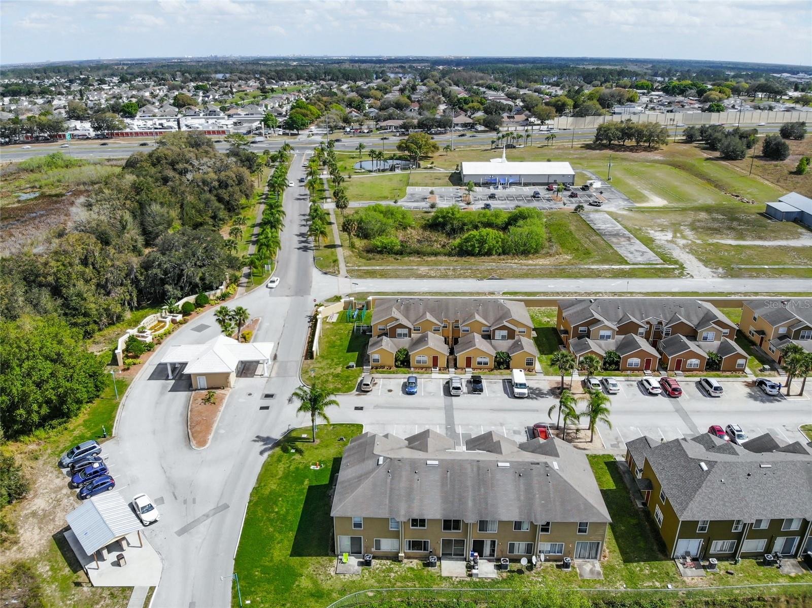 Image 12 of 17 For 111 Washington Palm Loop A