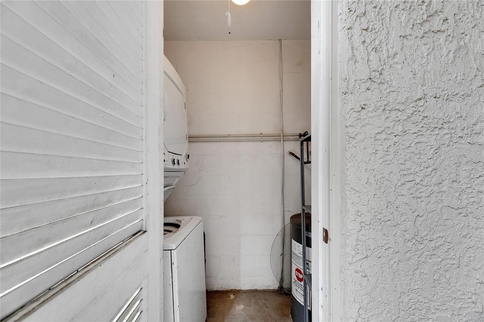 Image 29 of 30 For 5304 Kennedy Boulevard 106