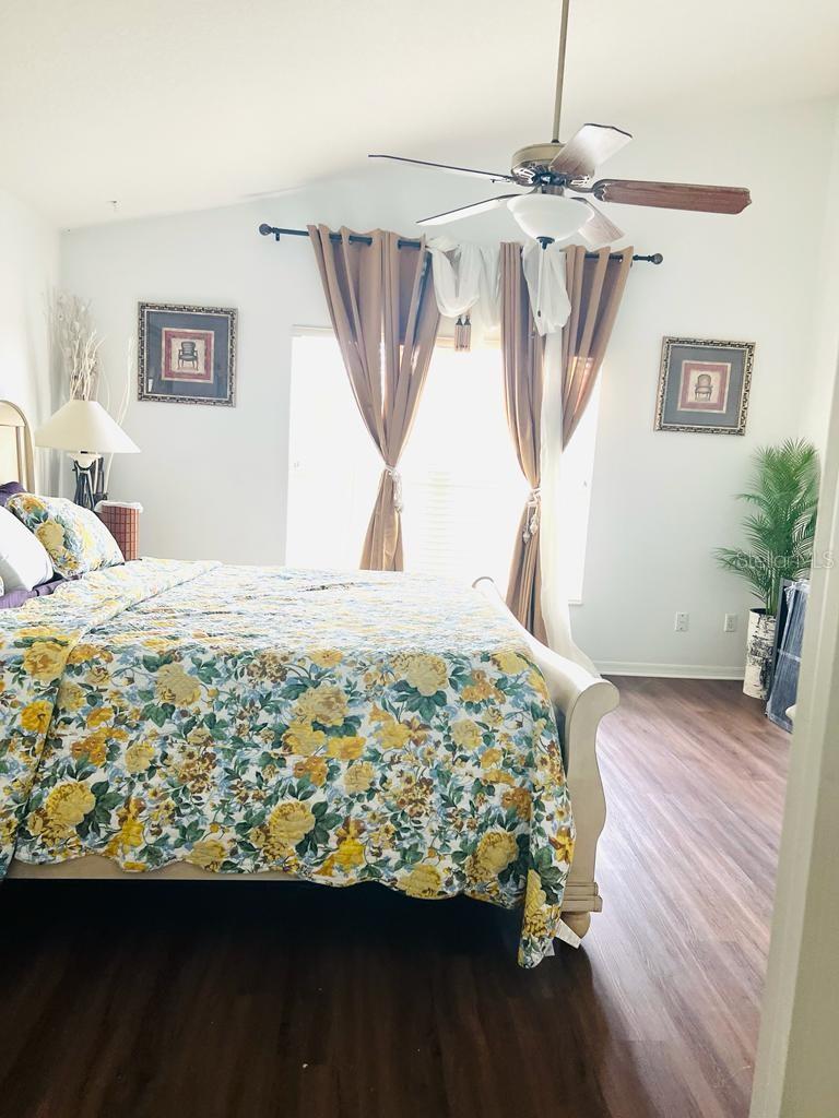 Image 8 of 14 For 2866 Strand Circle
