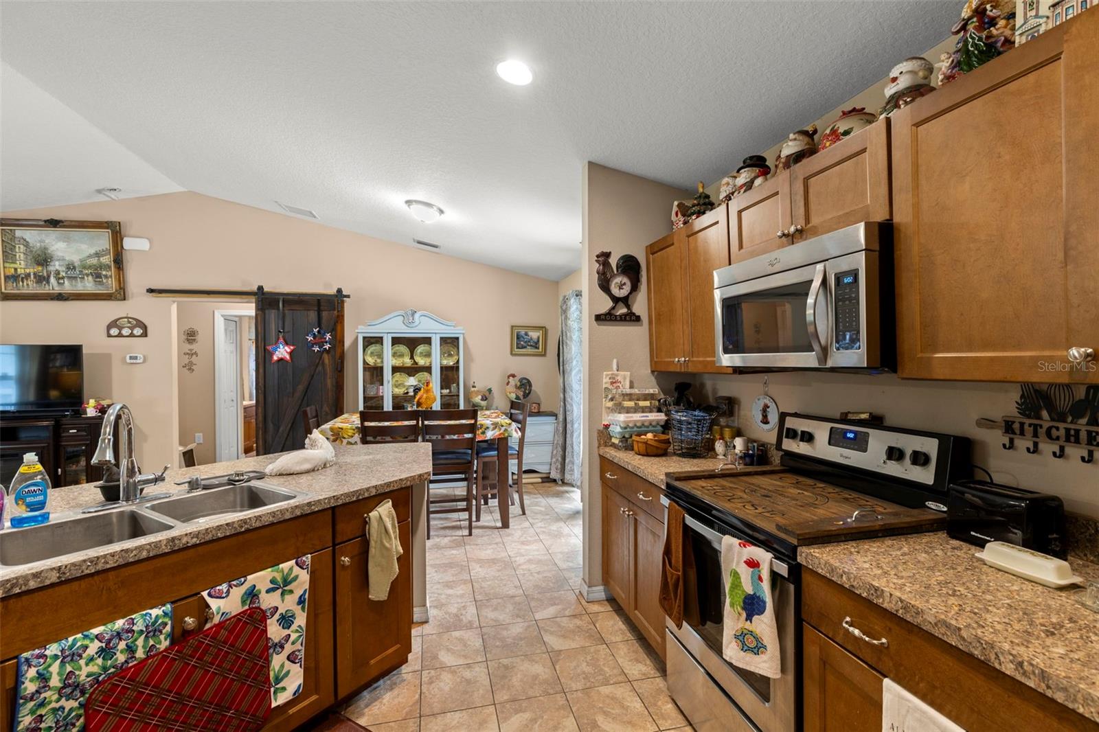 Image 12 of 28 For 17345 Valencia Drive