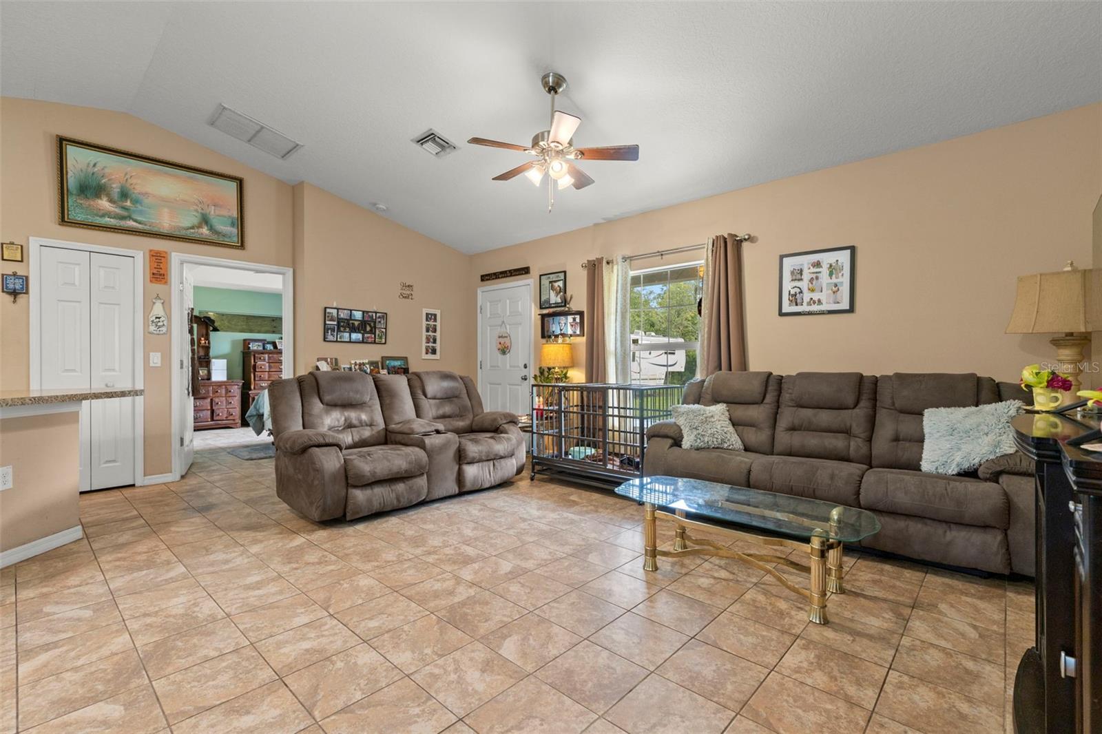 Image 7 of 28 For 17345 Valencia Drive