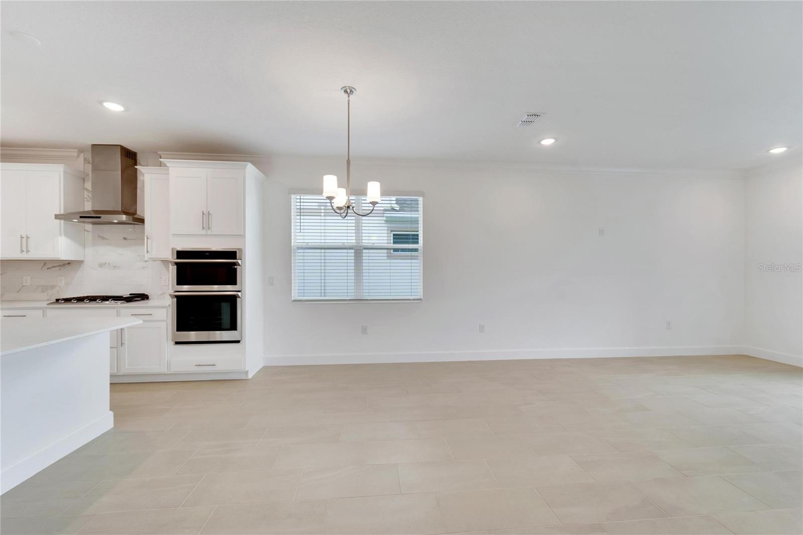 Image 17 of 65 For 943 Signet Drive
