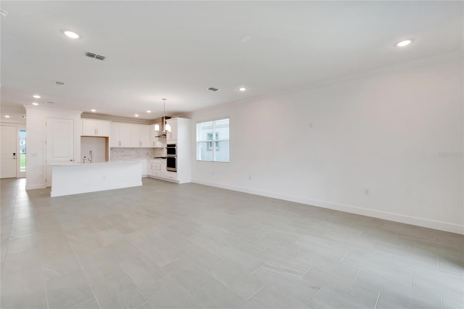 Image 20 of 65 For 943 Signet Drive
