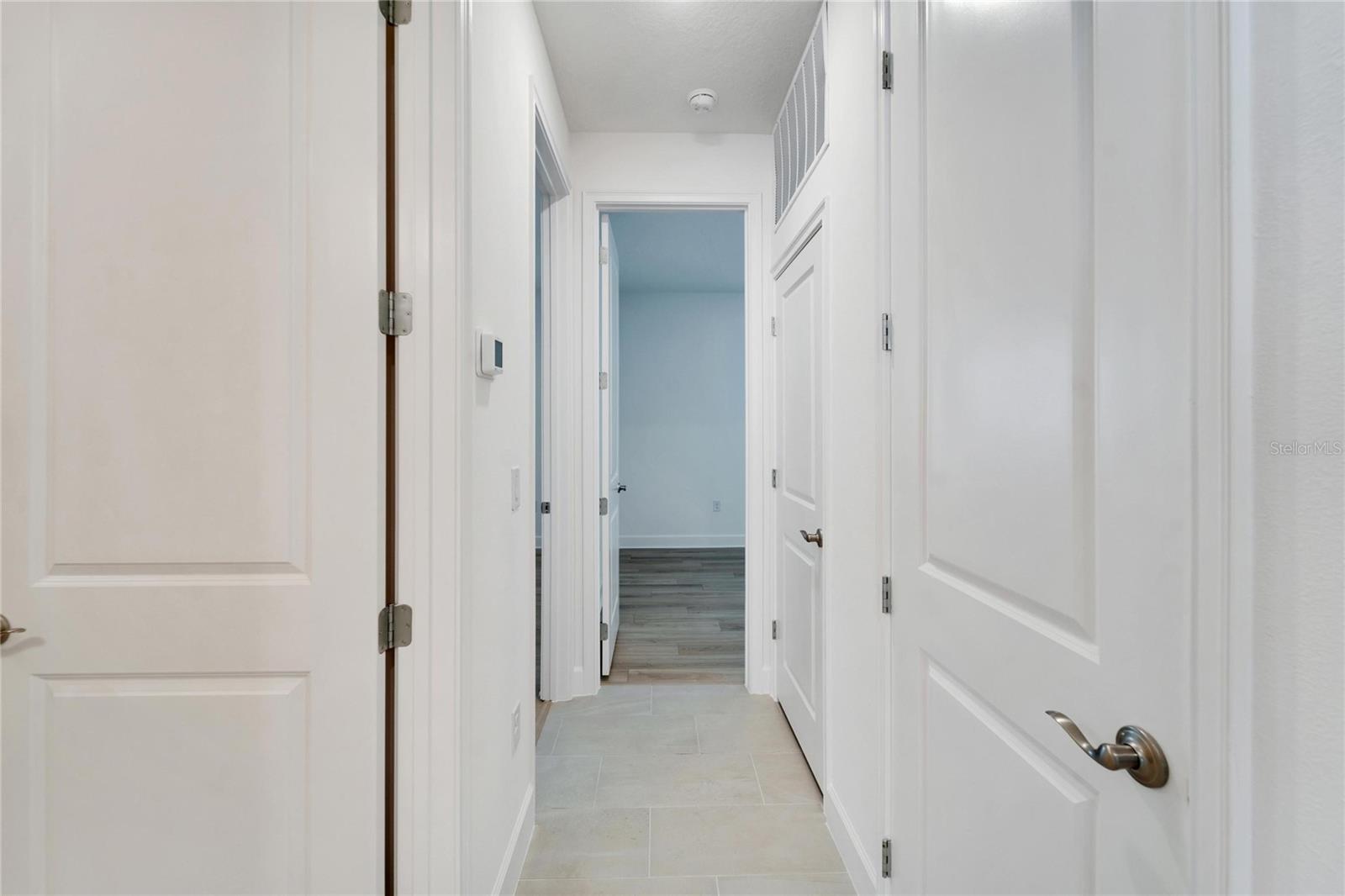 Image 33 of 65 For 943 Signet Drive