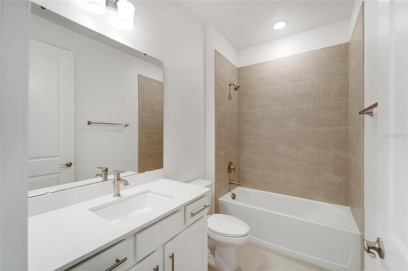 Image 34 of 65 For 943 Signet Drive