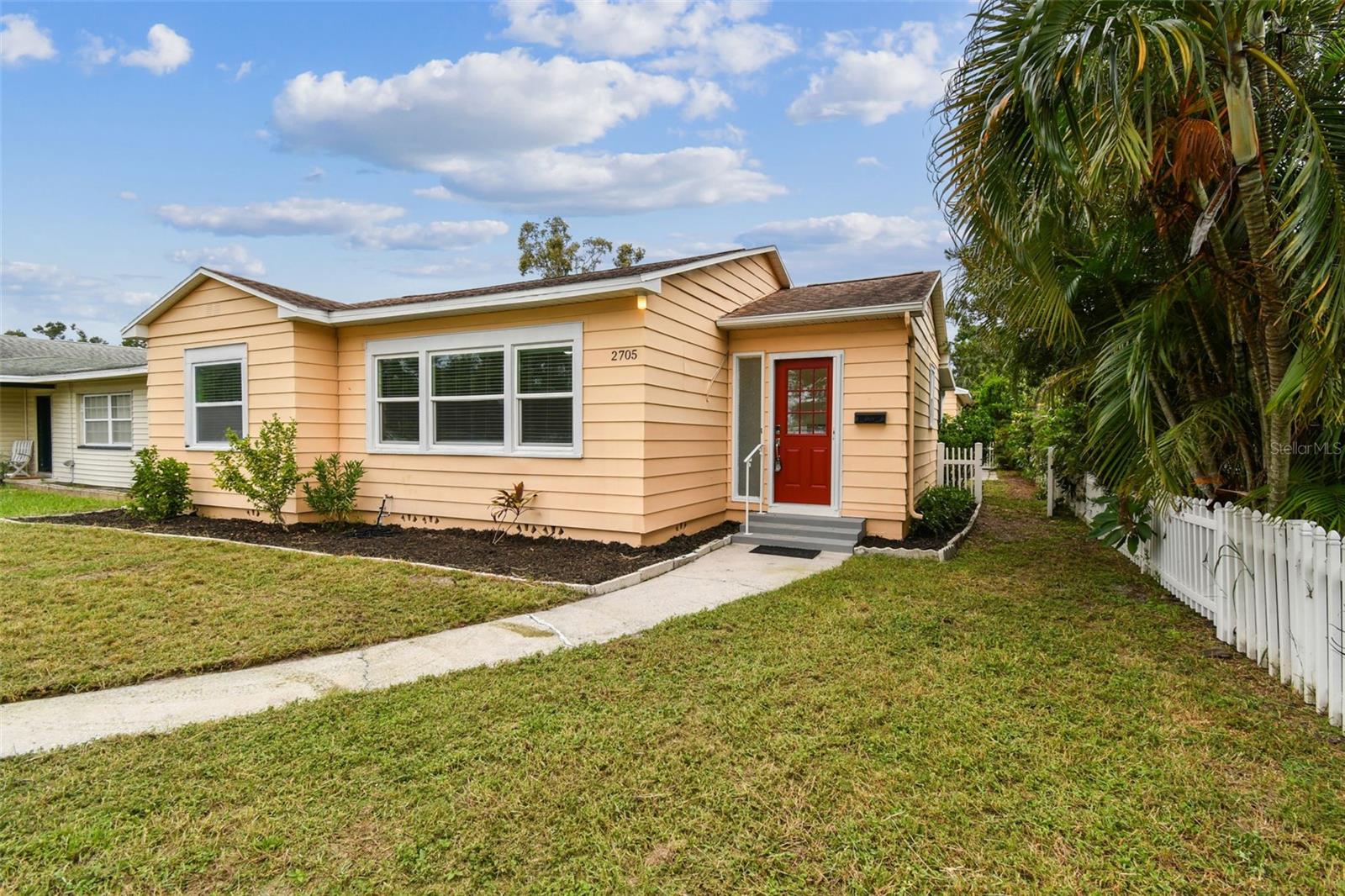 Image 2 of 34 For 2705 7th Avenue N