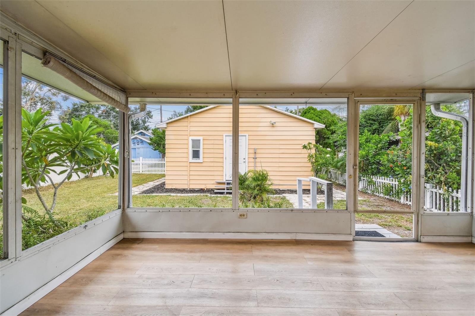 Image 20 of 34 For 2705 7th Avenue N