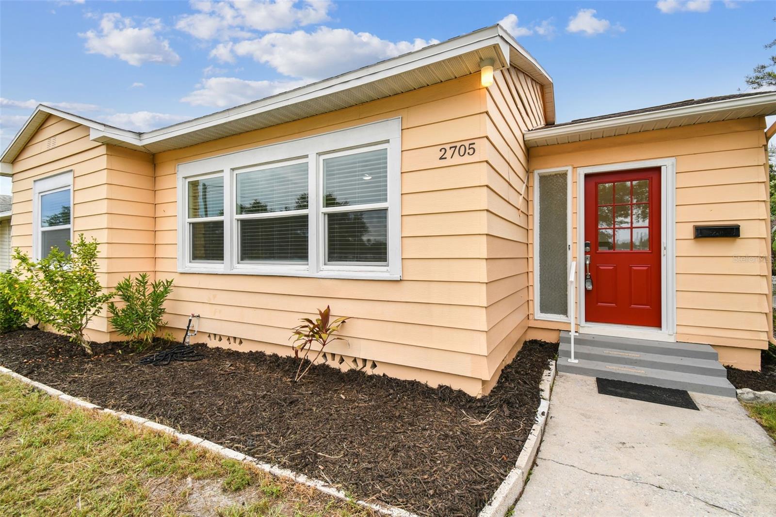Image 3 of 34 For 2705 7th Avenue N