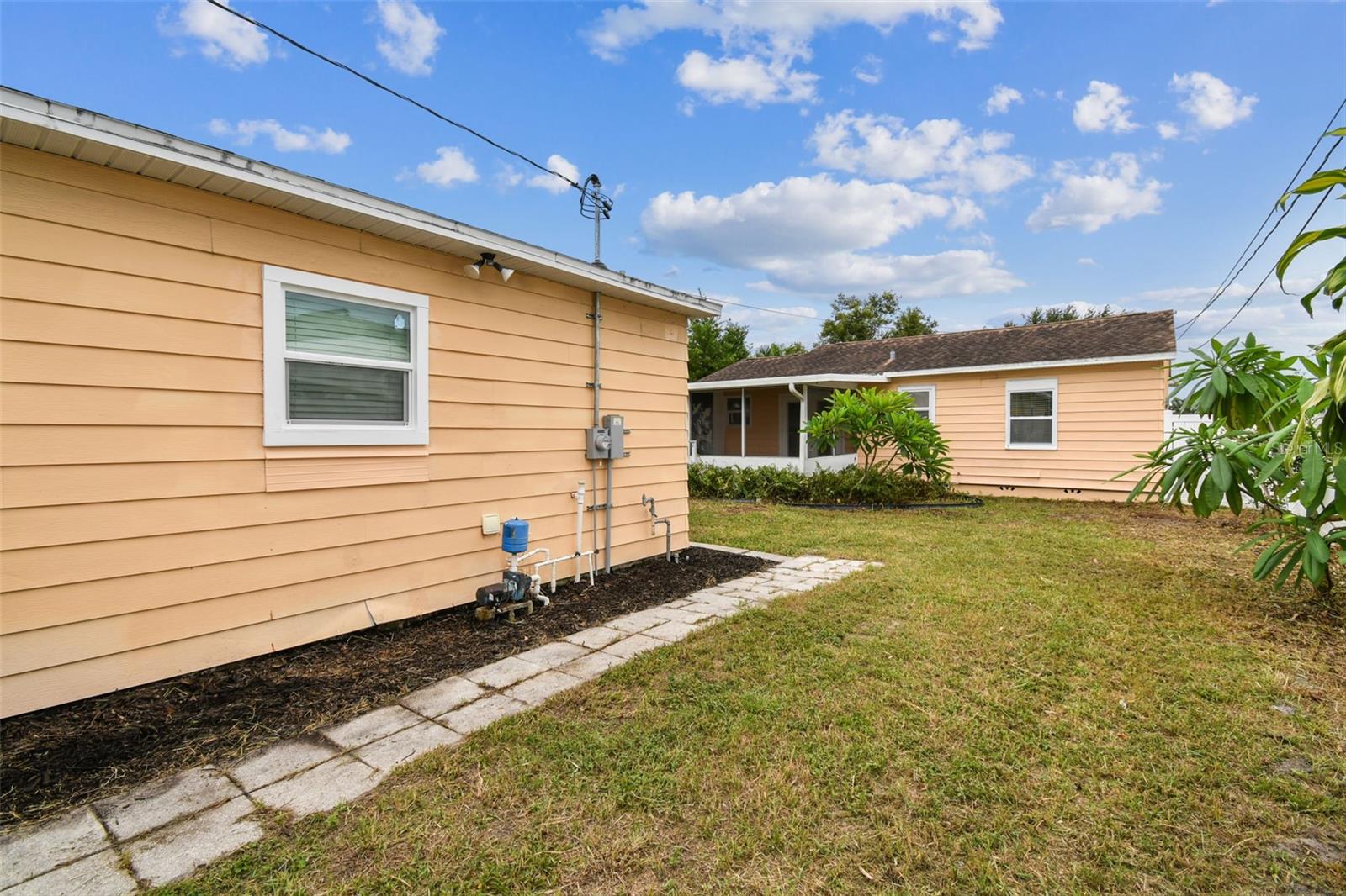Image 30 of 34 For 2705 7th Avenue N