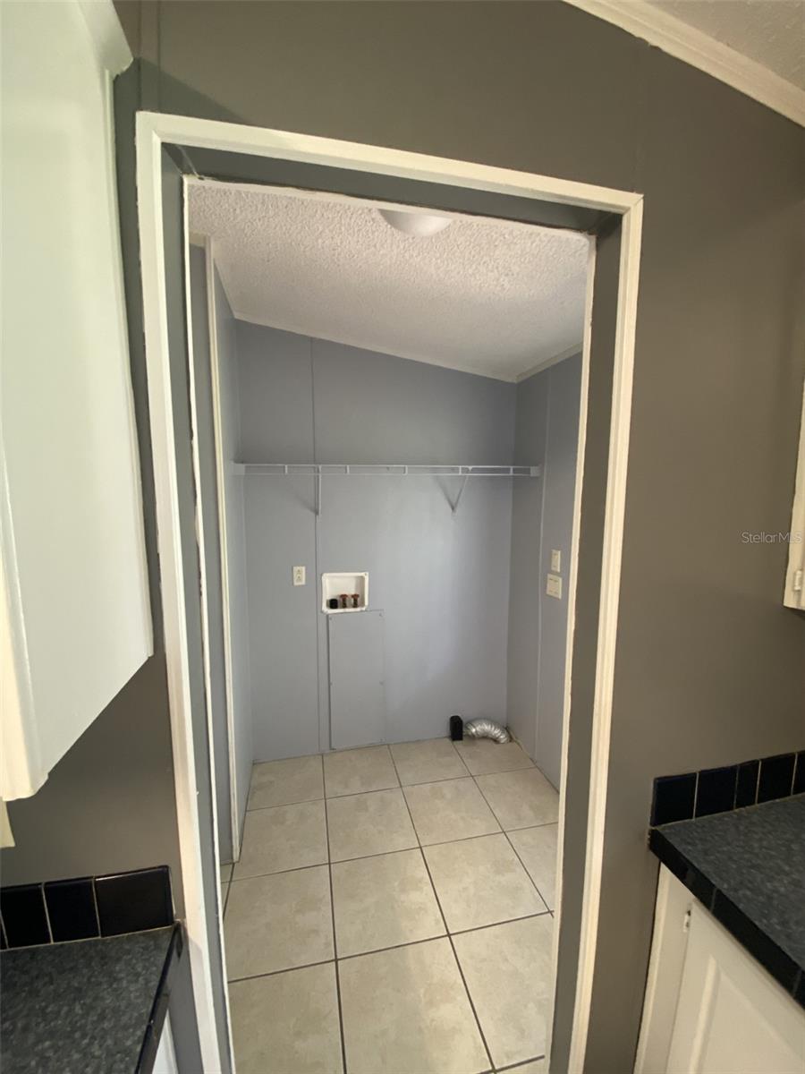 Image 21 of 26 For 18851 Washington Lane