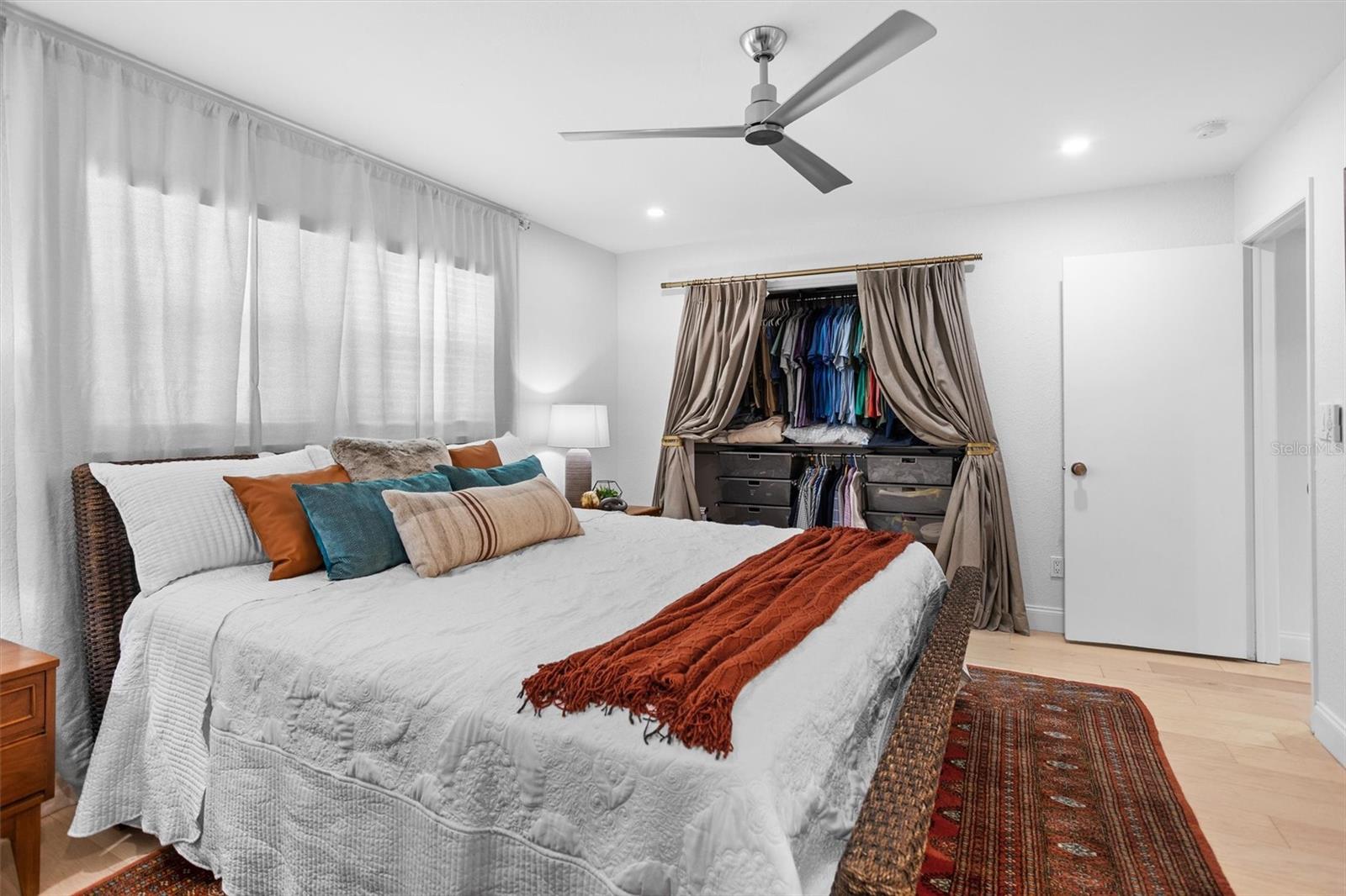 Image 10 of 22 For 2176 Winchester Road N 4