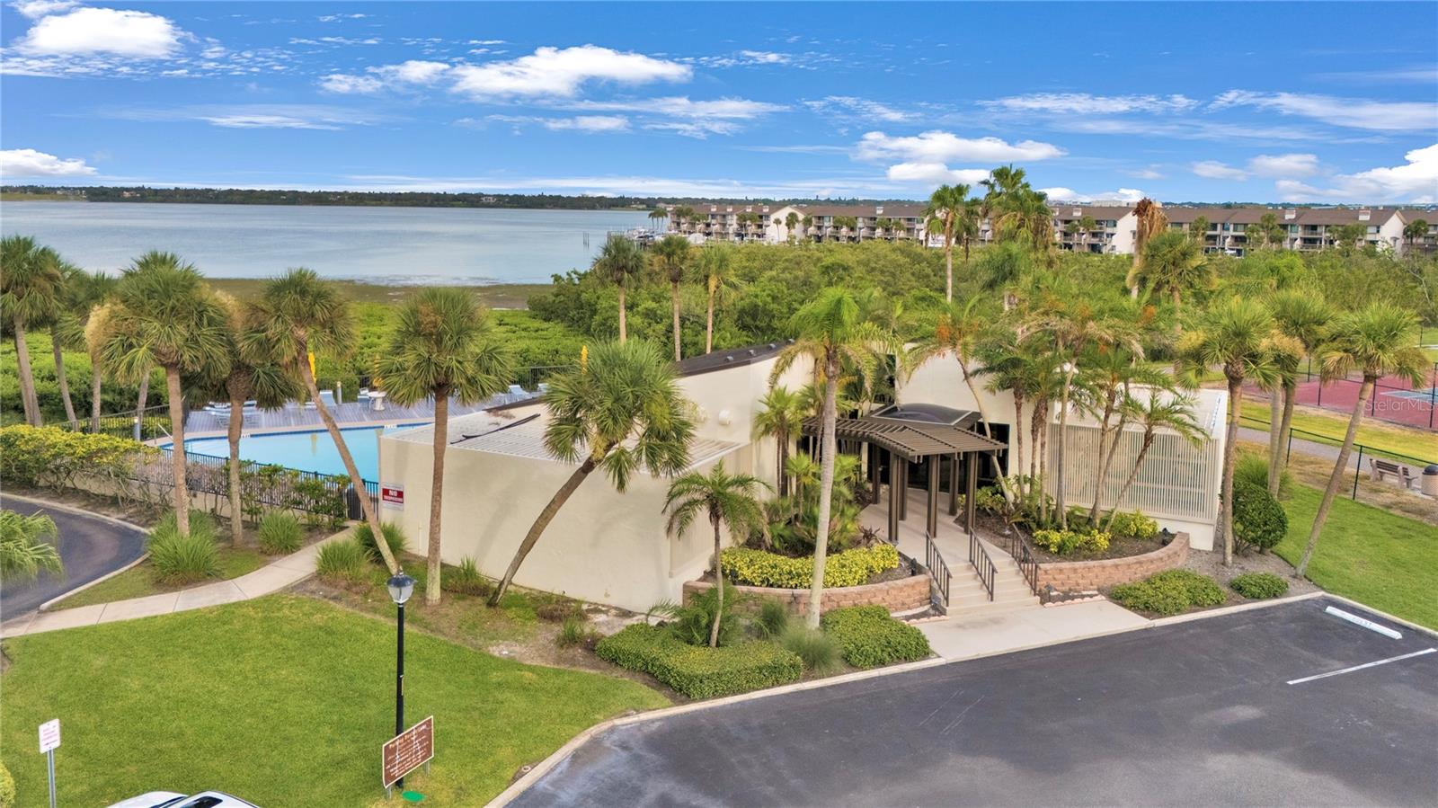 Image 36 of 37 For 1501 Gulf Boulevard 305