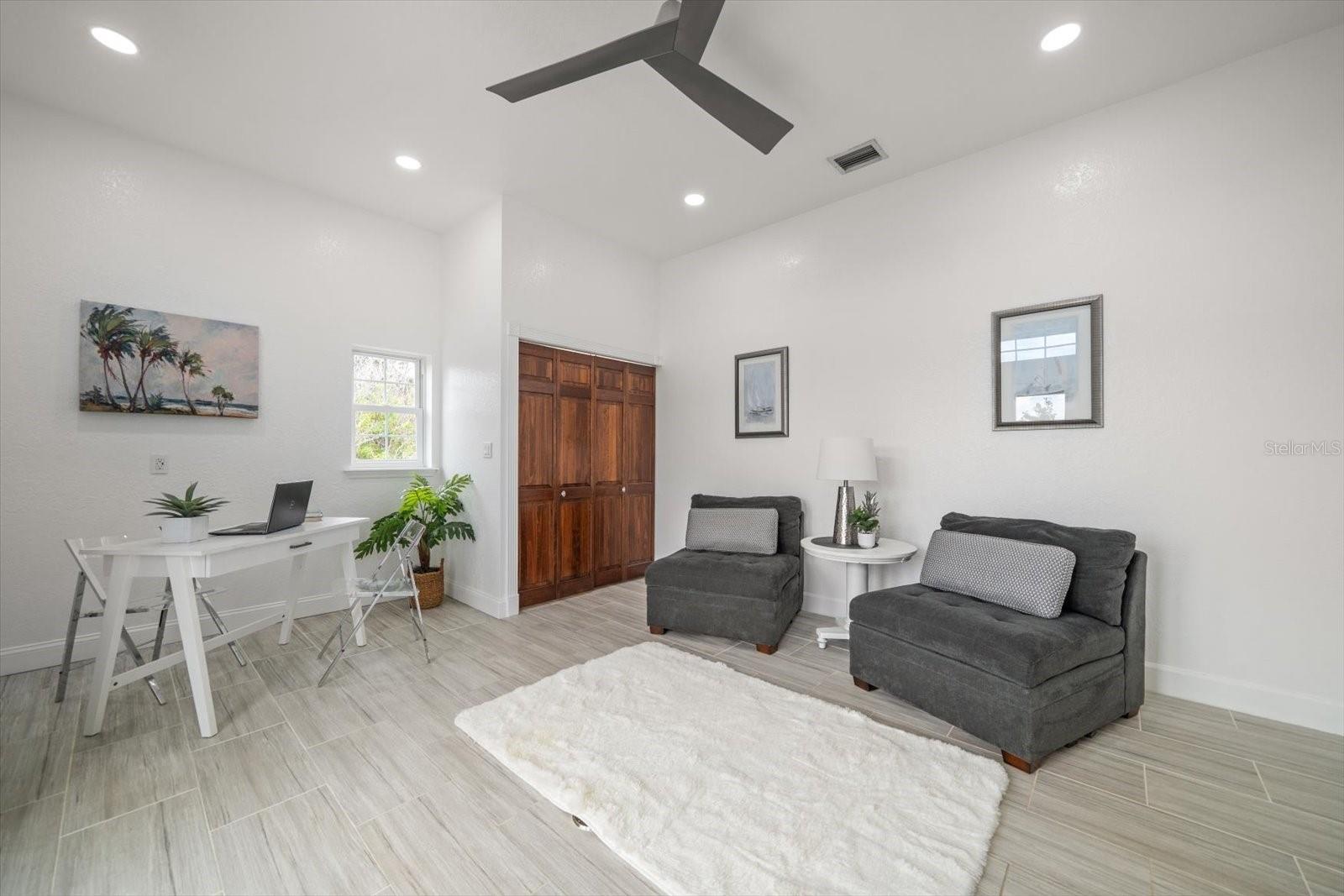 Image 37 of 82 For 14141 76th Avenue