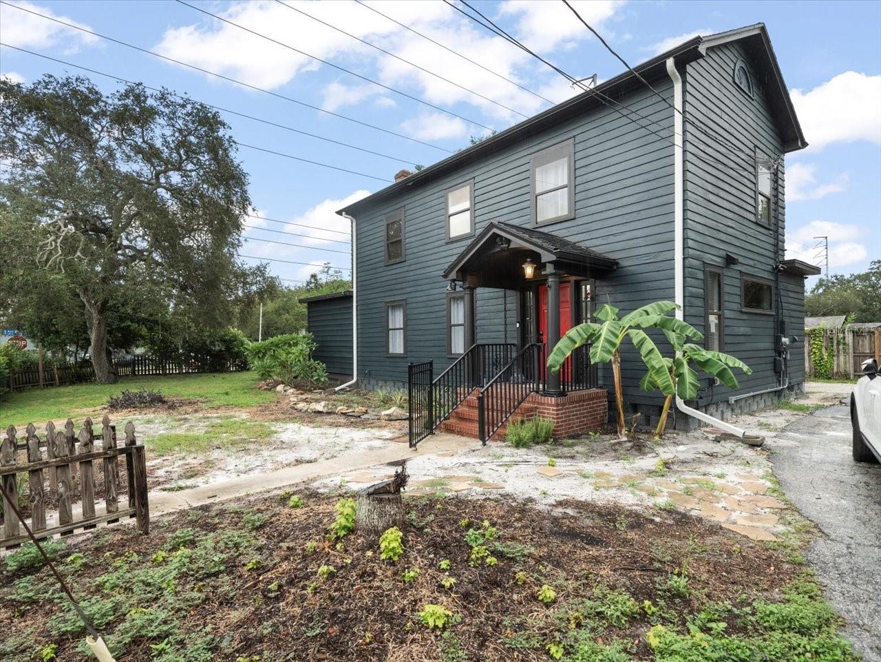 Image 2 of 41 For 1013 Magnolia Drive
