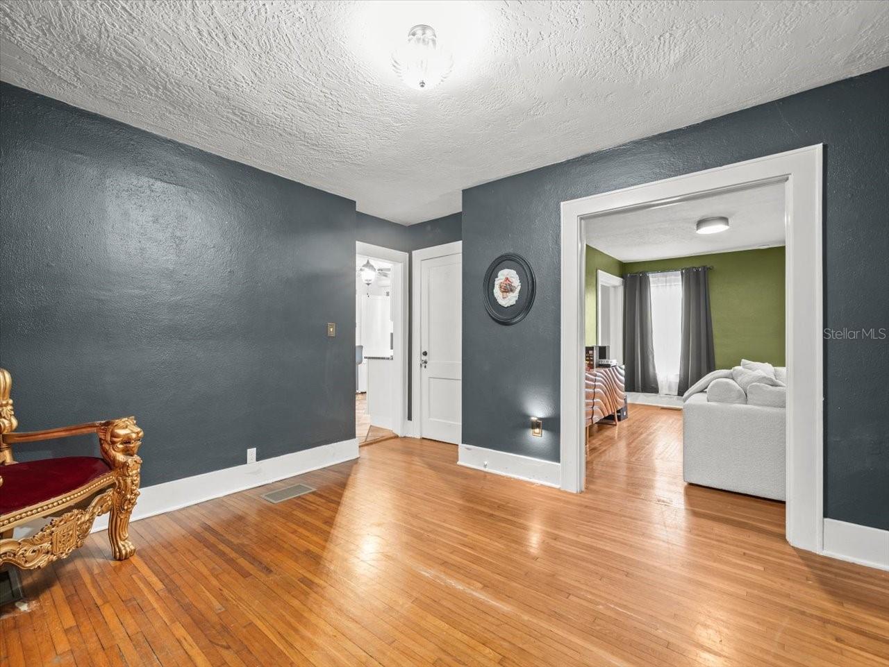 Image 24 of 41 For 1013 Magnolia Drive