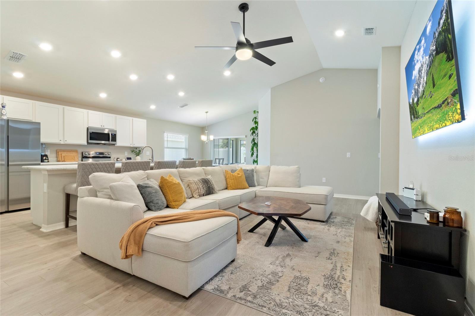 Image 2 of 42 For 1204 Mezzavalle Way