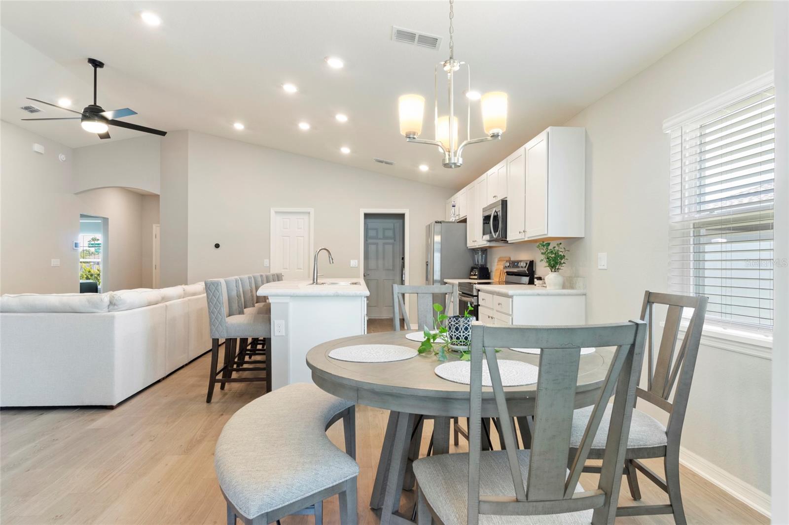 Image 26 of 42 For 1204 Mezzavalle Way