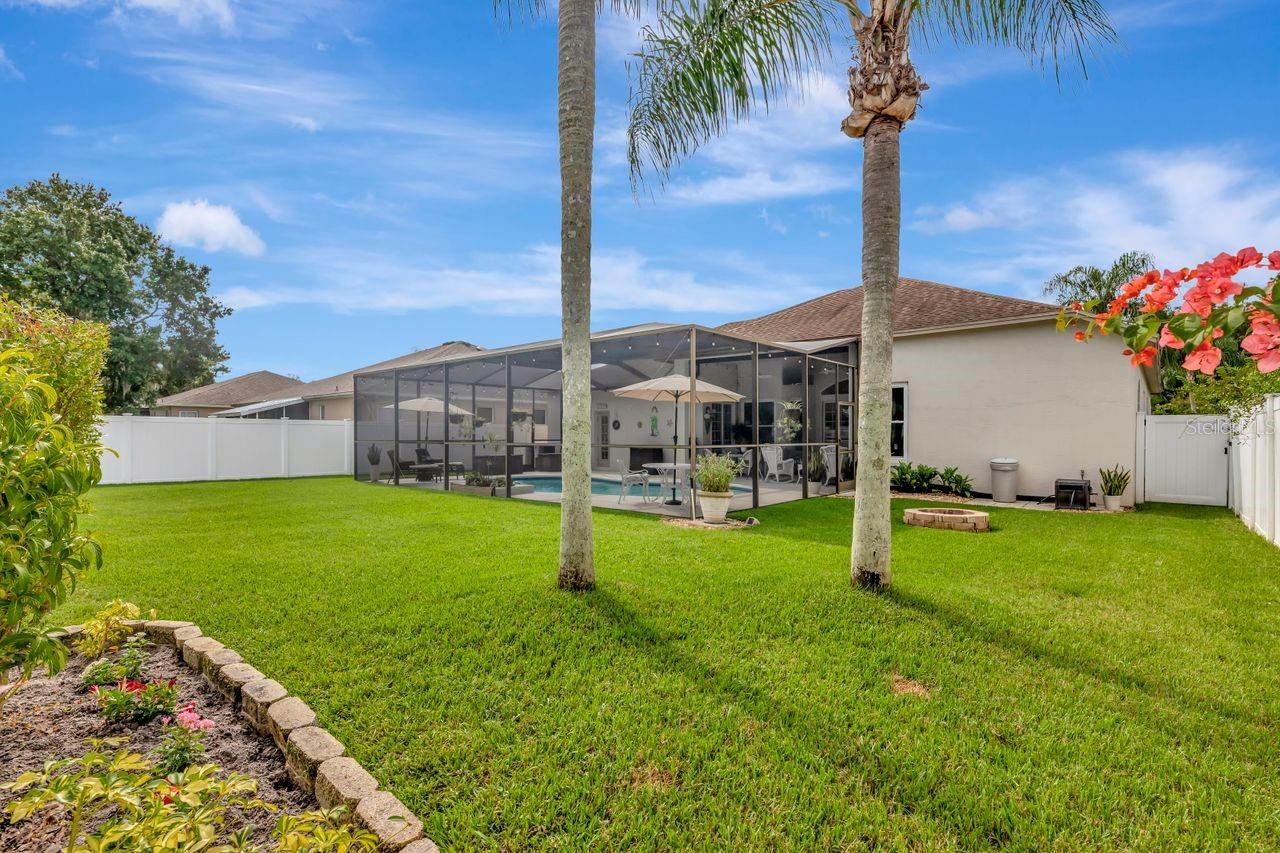Image 4 of 56 For 18001 Sparrows Nest Drive