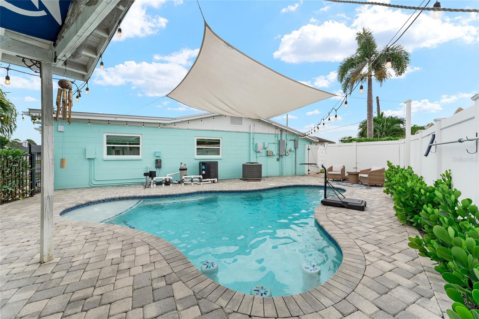 Image 3 of 82 For 10731 Dowry Ave