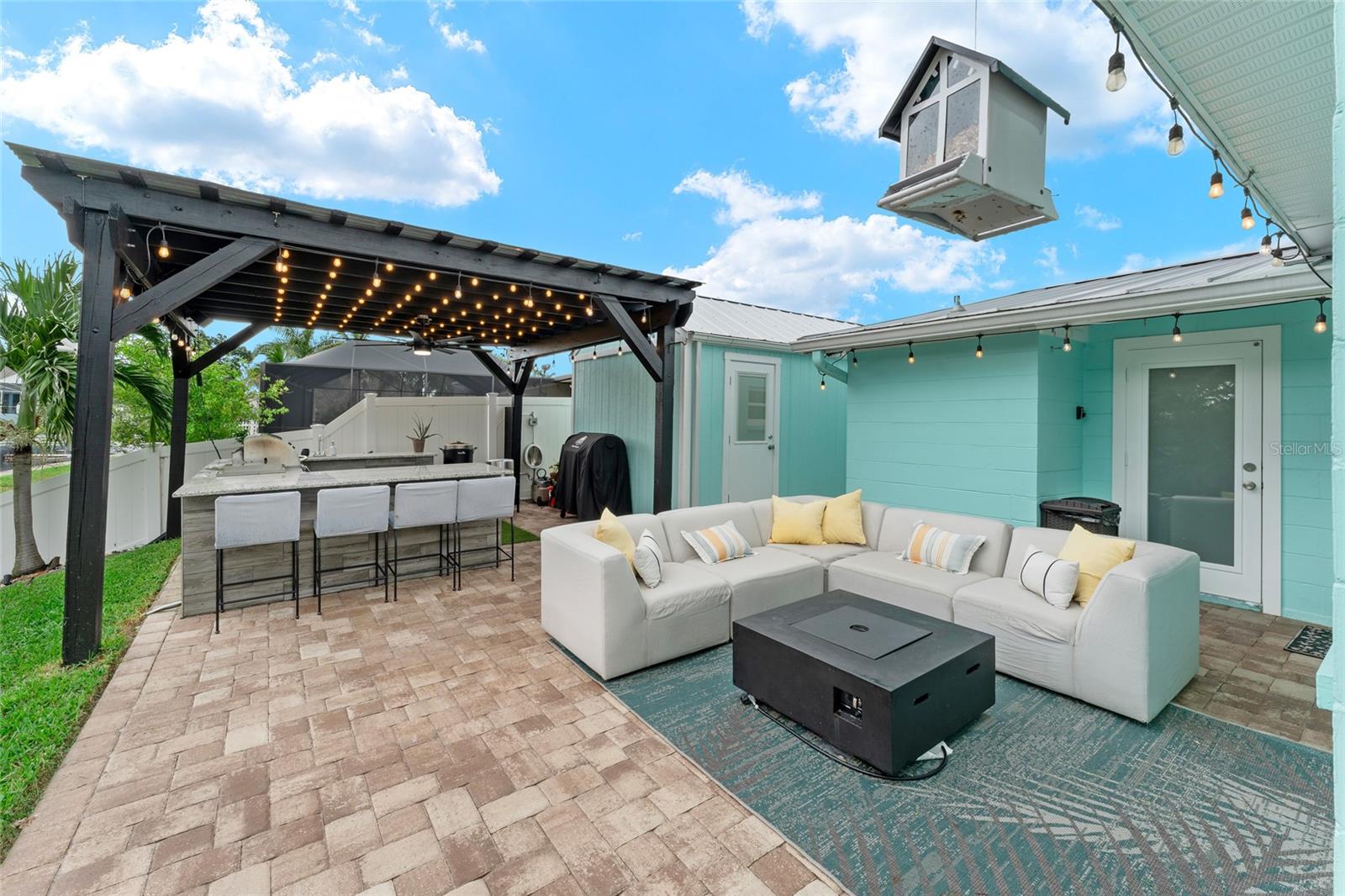 Image 4 of 82 For 10731 Dowry Ave