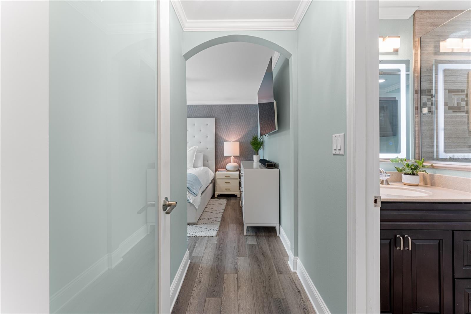 Image 47 of 82 For 10731 Dowry Ave