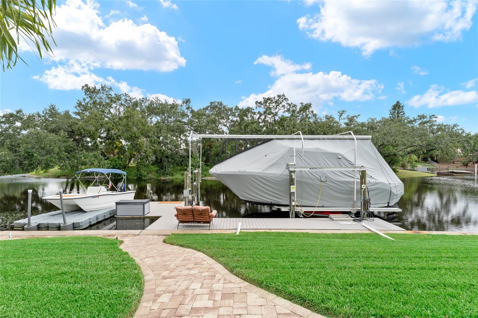 Image 6 of 82 For 10731 Dowry Ave