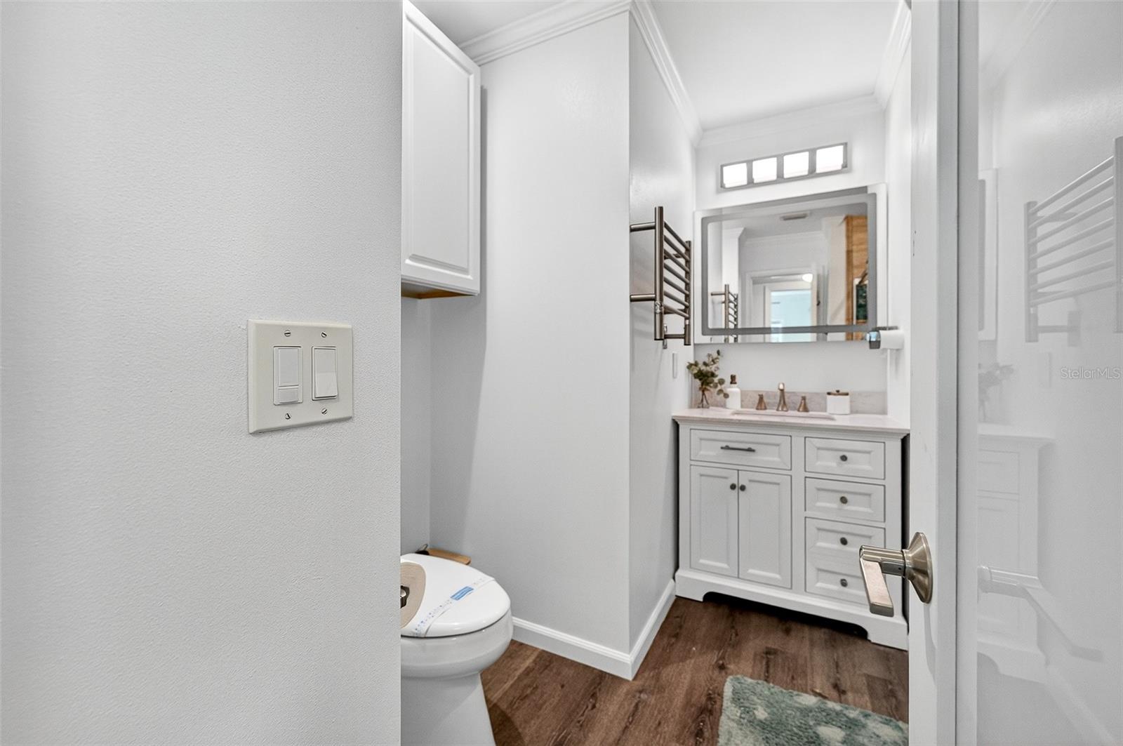 Image 84 of 87 For 10731 Dowry Ave