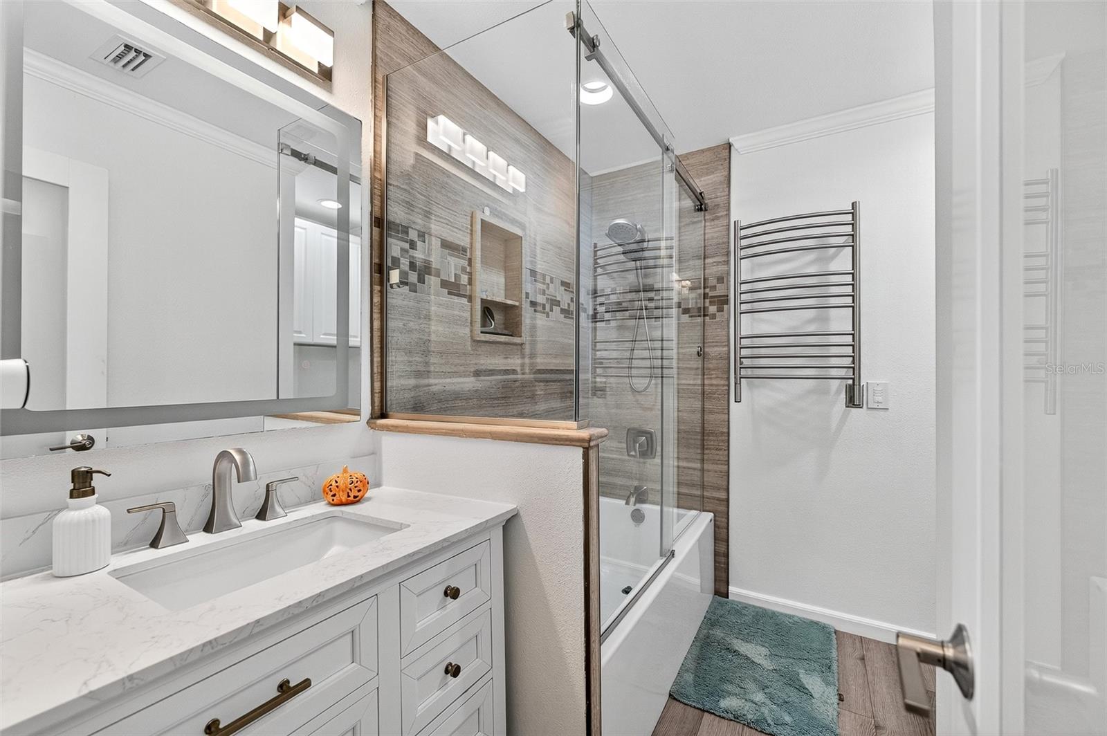 Image 85 of 87 For 10731 Dowry Ave