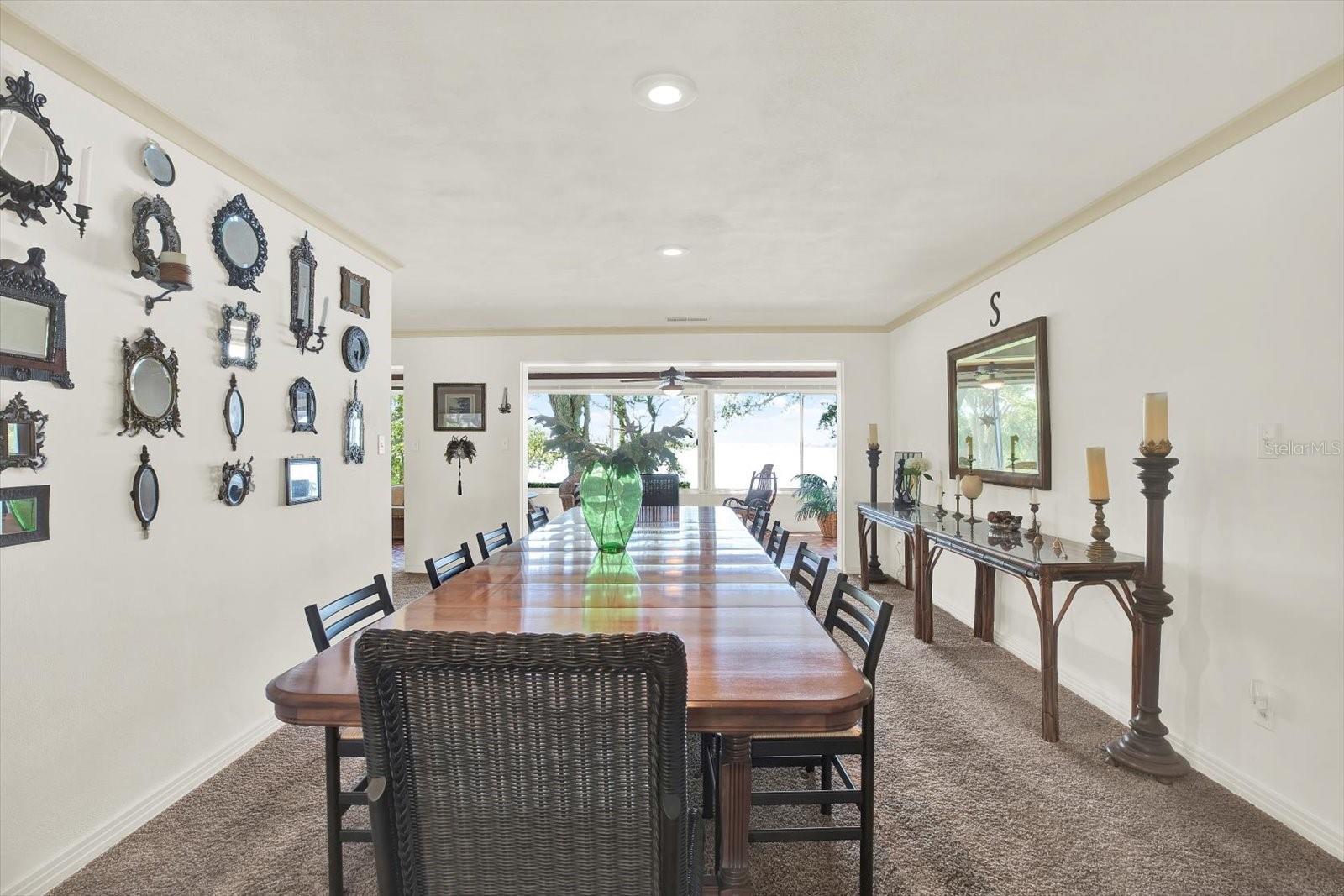 Image 32 of 63 For 4 Baybrook Place