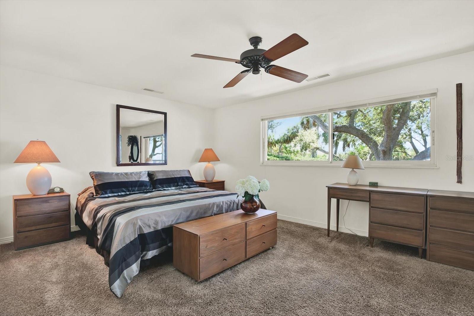 Image 35 of 63 For 4 Baybrook Place