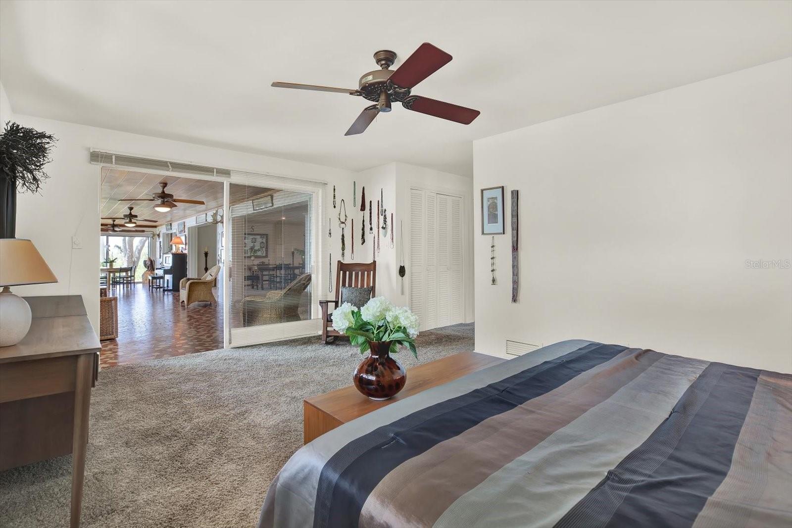 Image 36 of 63 For 4 Baybrook Place