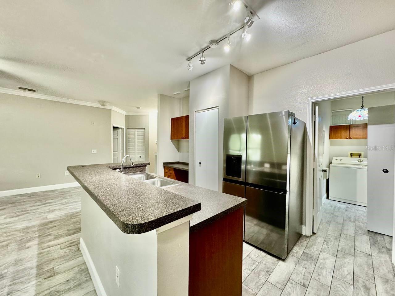 Image 13 of 48 For 2188 Chianti Place 1028