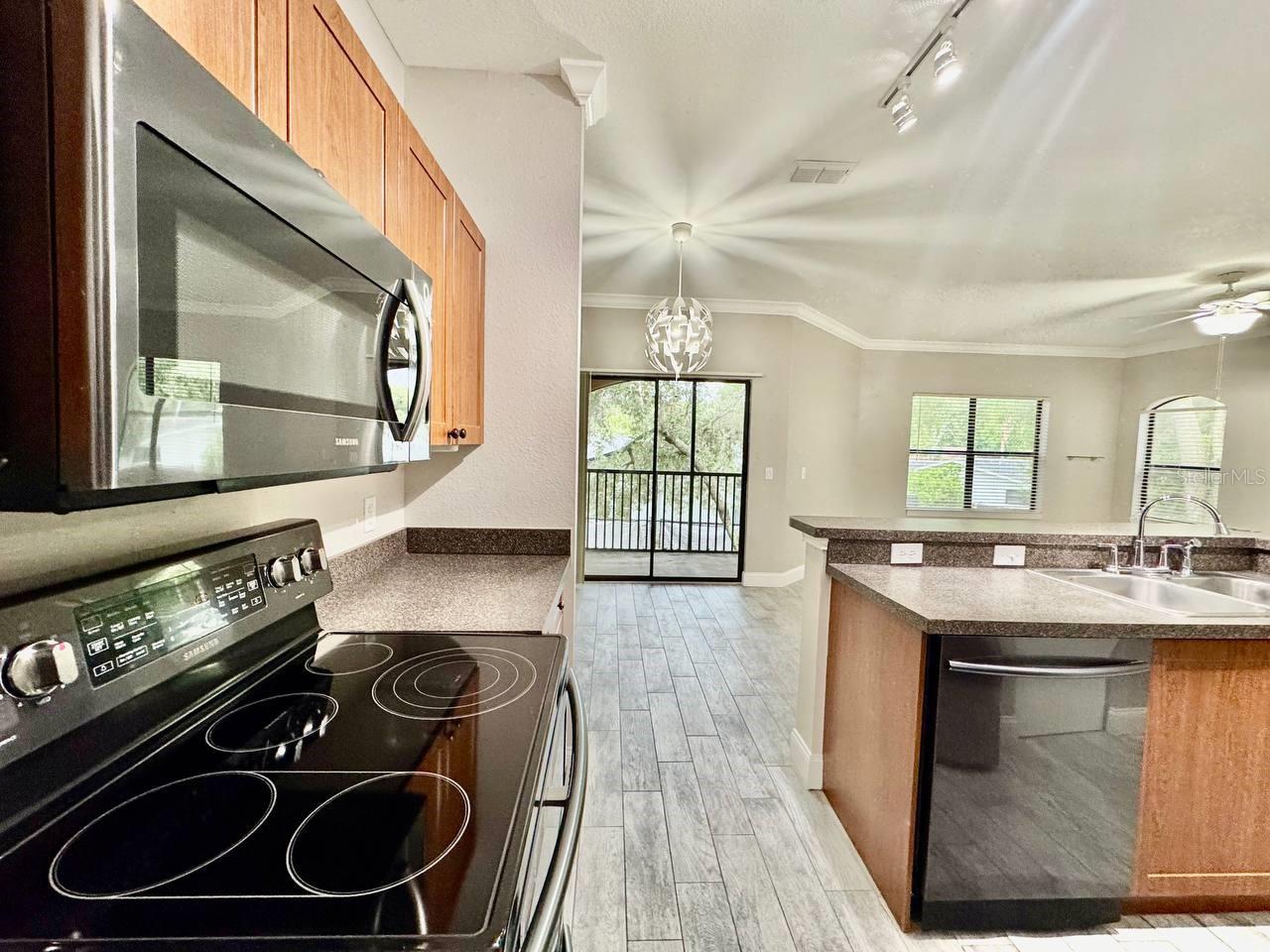 Image 16 of 48 For 2188 Chianti Place 1028