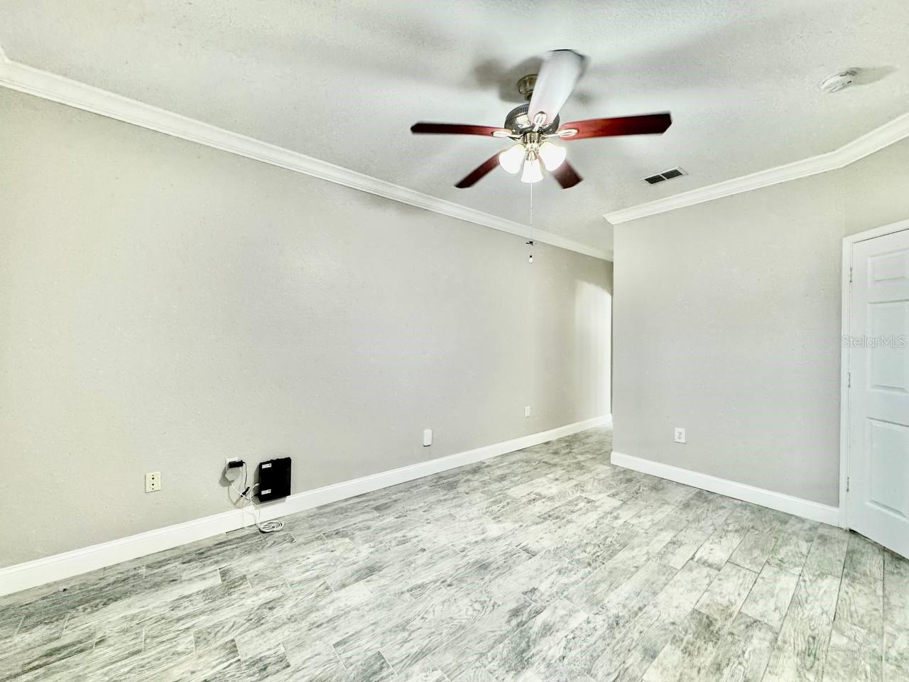 Image 21 of 48 For 2188 Chianti Place 1028