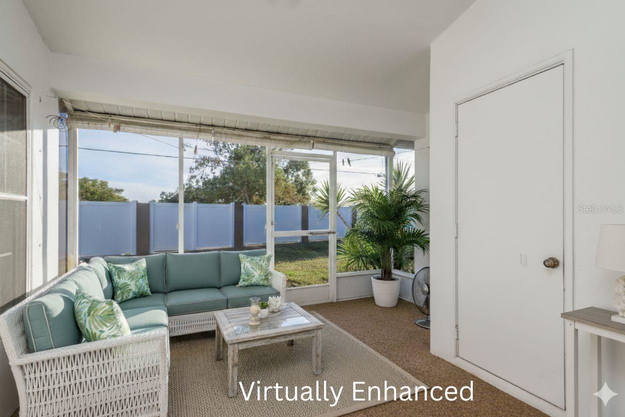 Image 25 of 33 For 4140 Castlewood Drive