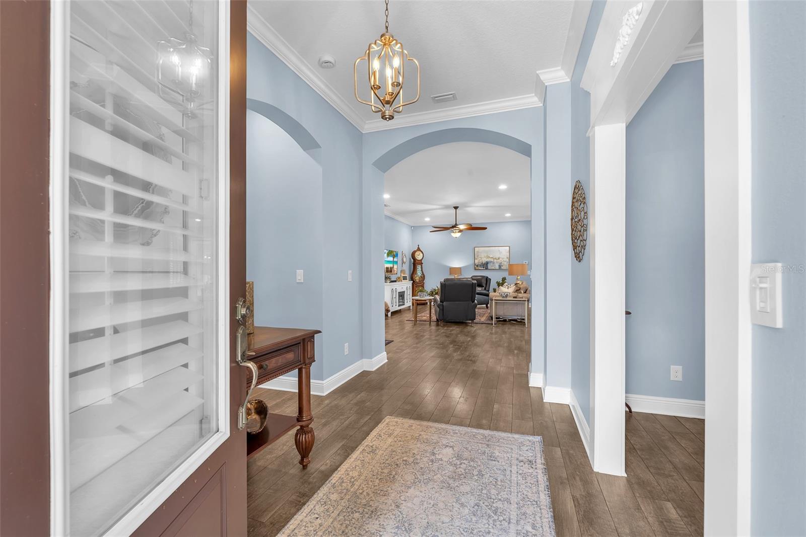 Image 10 of 43 For 6013 Shell Ridge Dr