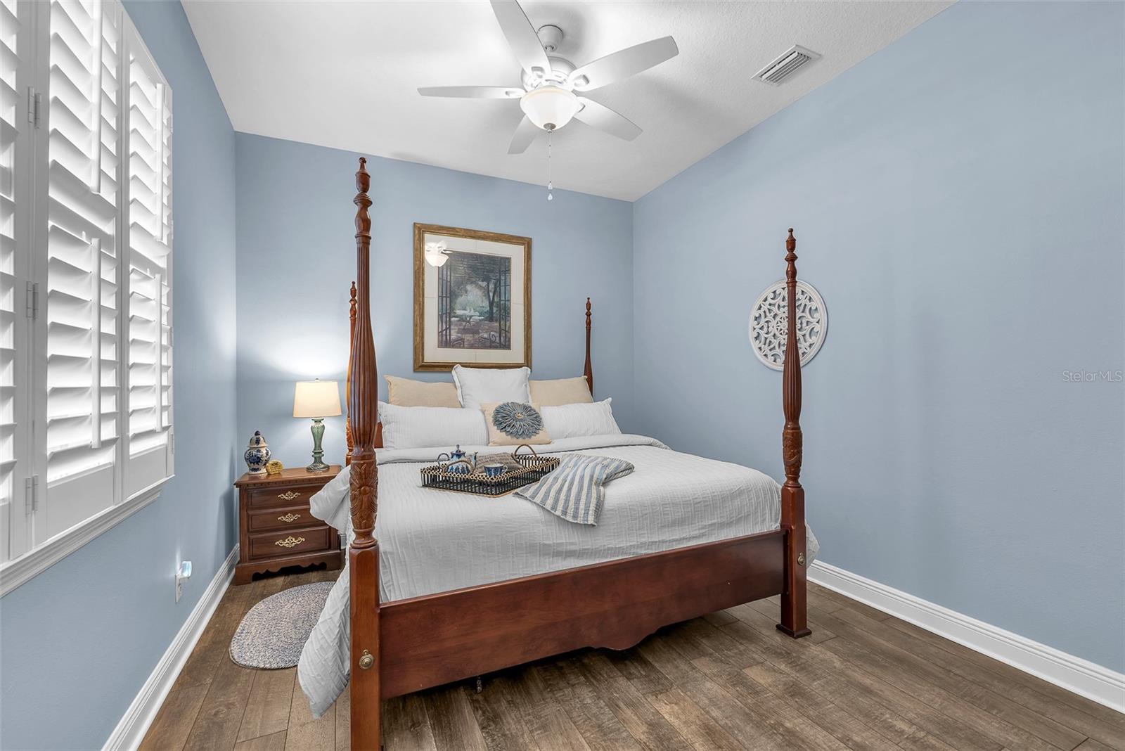 Image 24 of 43 For 6013 Shell Ridge Dr