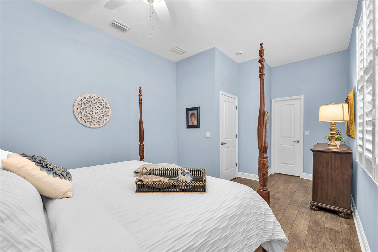 Image 25 of 43 For 6013 Shell Ridge Dr