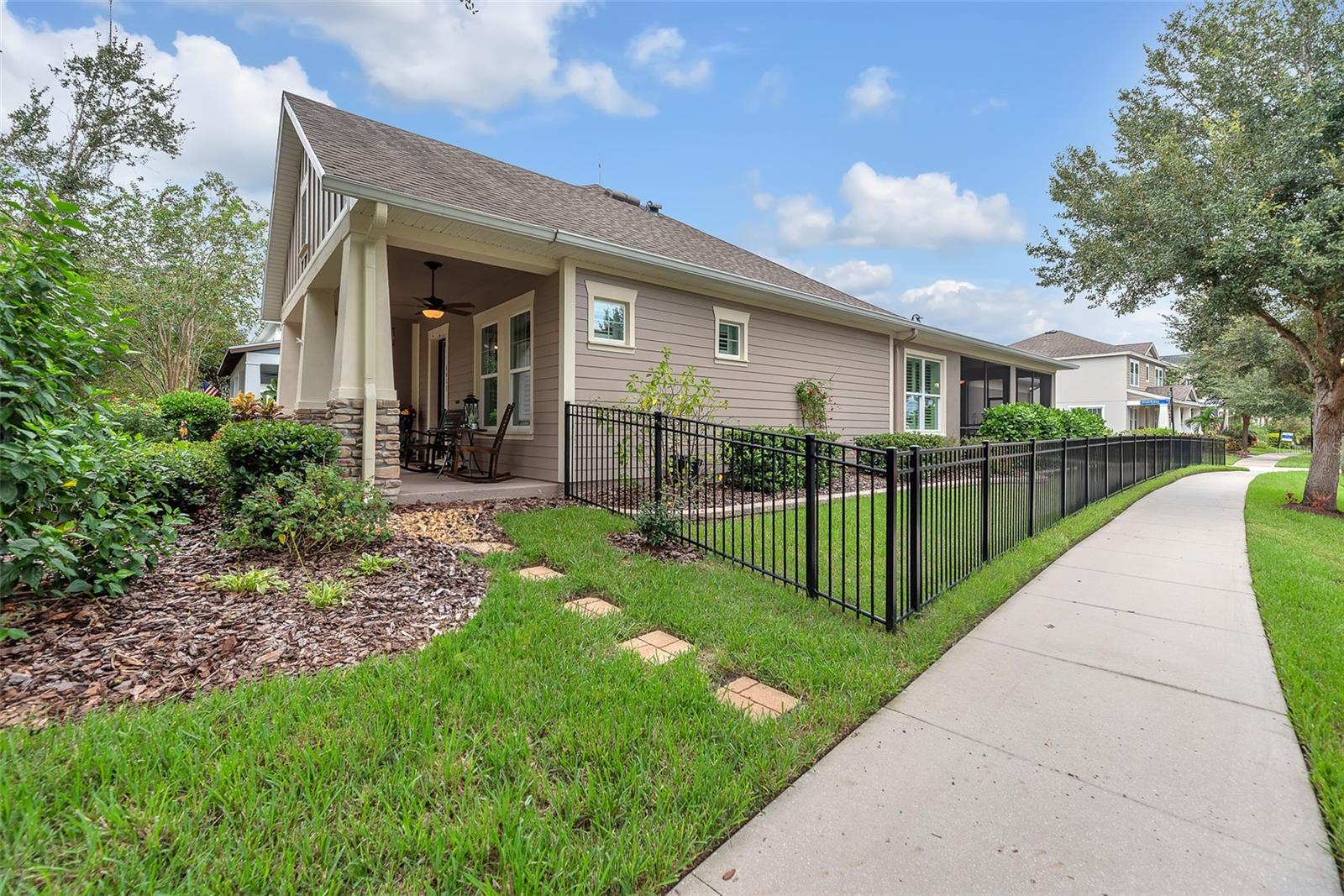 Image 3 of 43 For 6013 Shell Ridge Dr